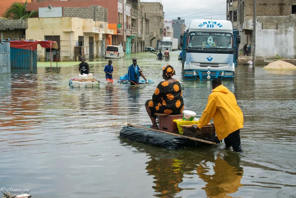 Fortes pluies à Dakar: plusieurs routes impraticables