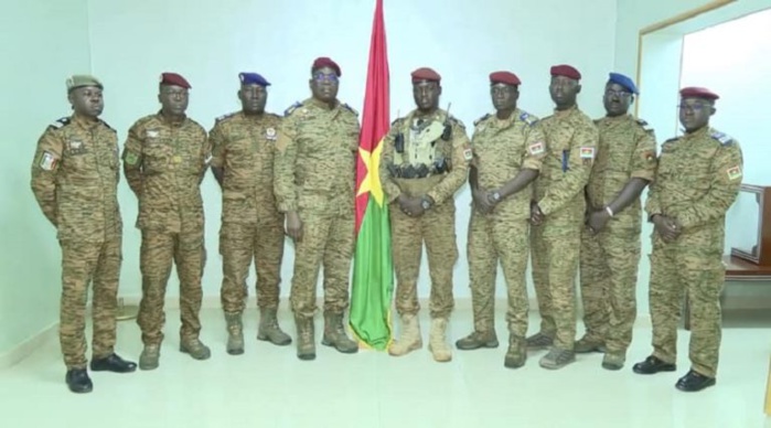 Burkina: le Capitaine Traoré obtient le soutien total de l’armée