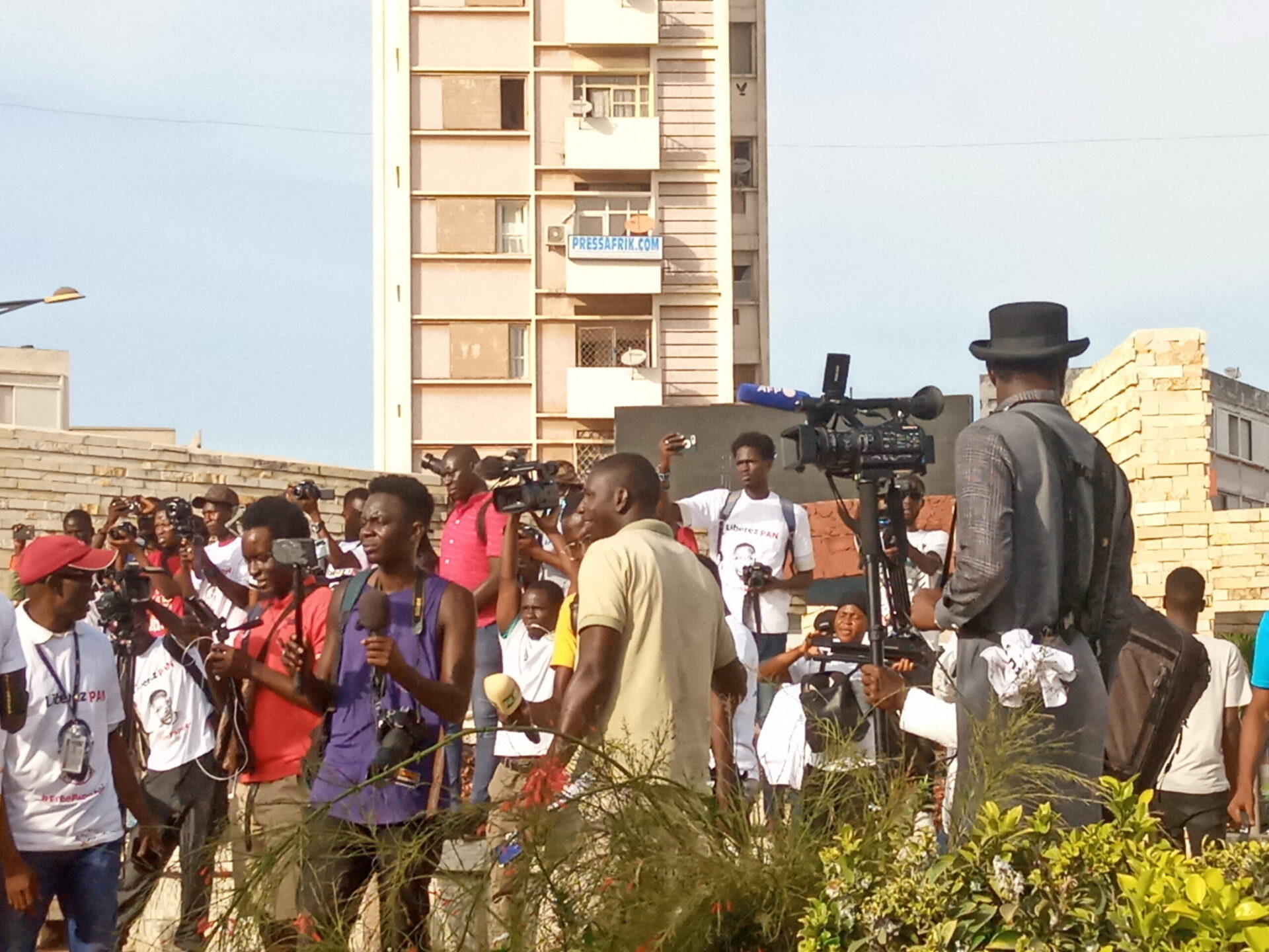 Dakar: grande manifestation des journalistes pour exiger la libération de Pape Alé