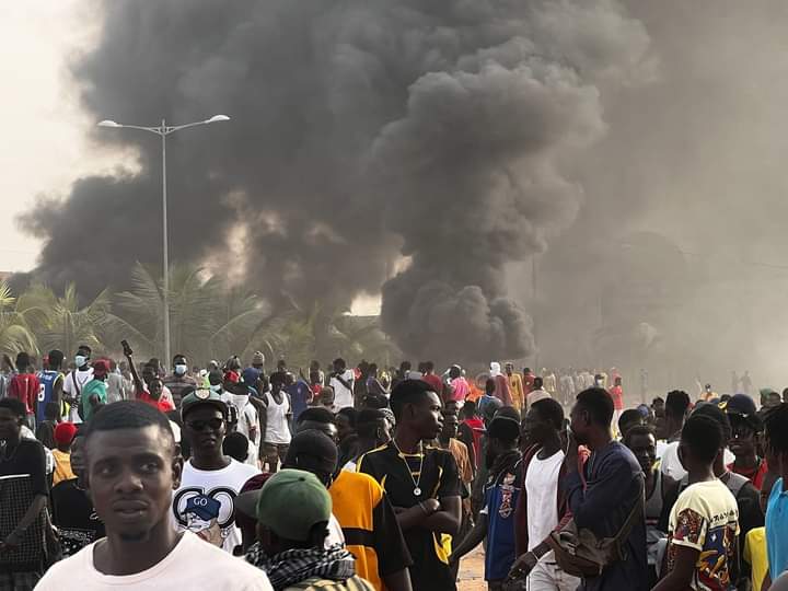 De violents affrontements à Mbacké entre militants de Pastef et FDS