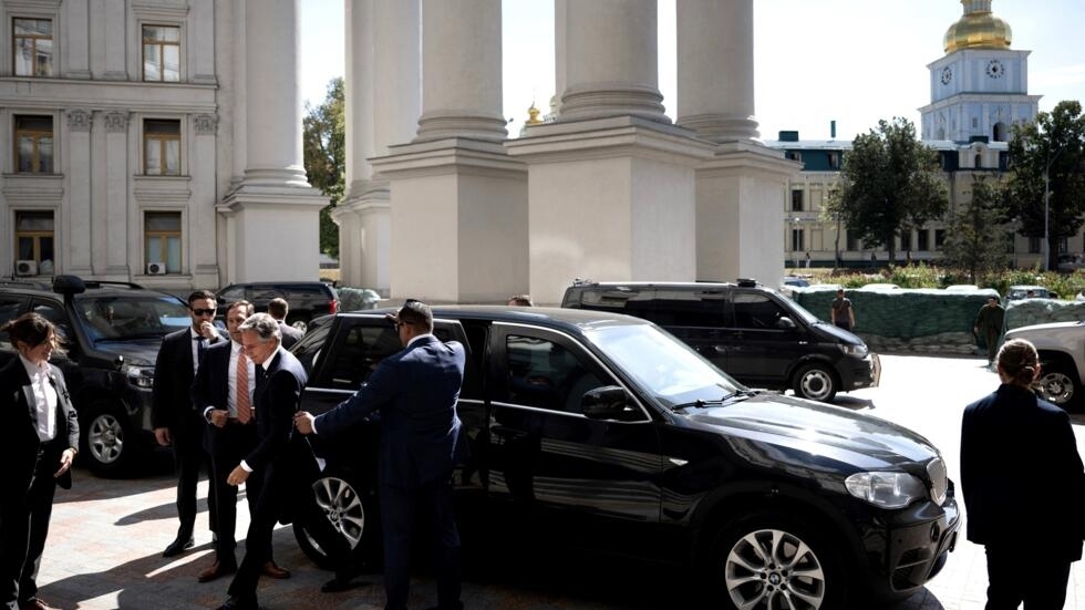 Ukraine: visite d’Antony Blinken, le chef de la diplomatie américaine, à Kiev