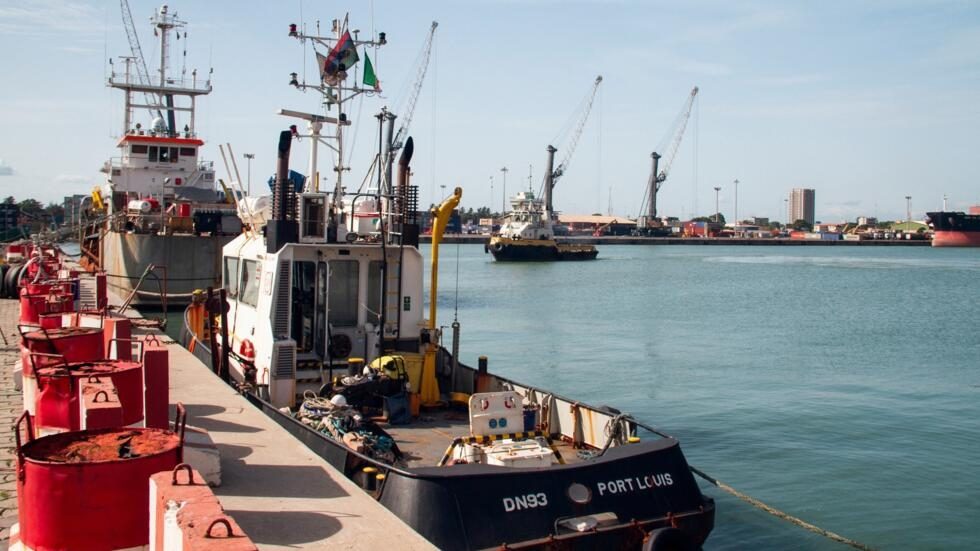 Bénin: le port de Cotonou lève l’interdiction d’importer vers le Niger, toujours sous sanctions de la Cédéao