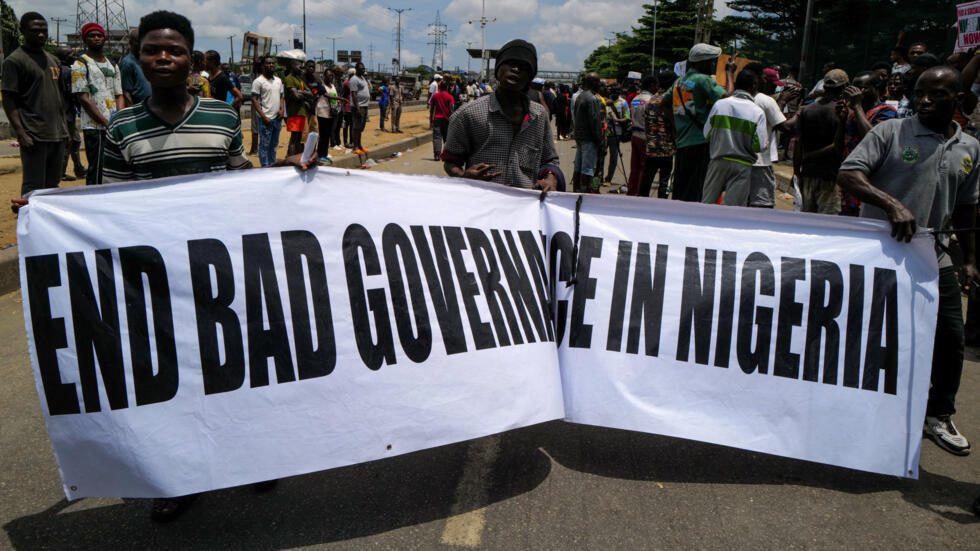 Nigeria: Amnesty International dénonce les procès de manifestants accusés de trahison